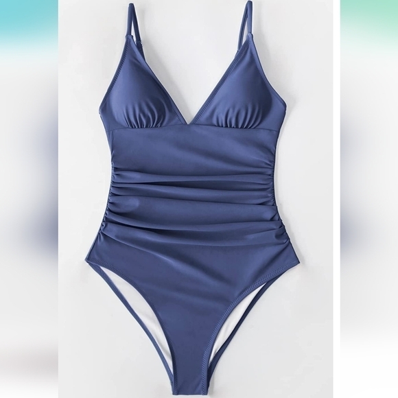 New with tags! Navy blue one piece swimsuit! Size small! - Picture 2 of 10